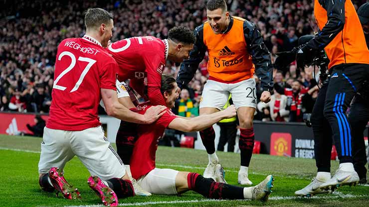 MU đối mặt lịch thi đấu “tra tấn”: Nguy cơ như Liverpool mùa trước - 1